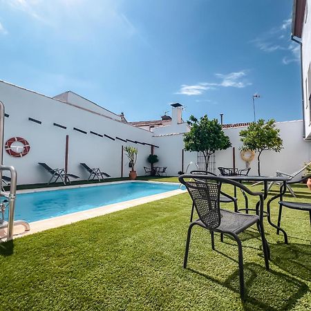 Hostal Aznaitin Baeza Eksteriør bilde